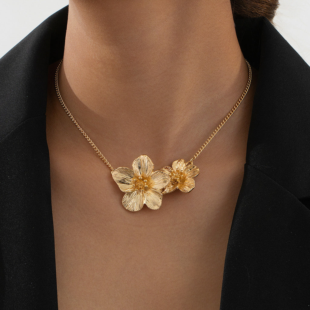Kyrlune Gold Pleated Flower Pendant Necklace (3 Styles)
