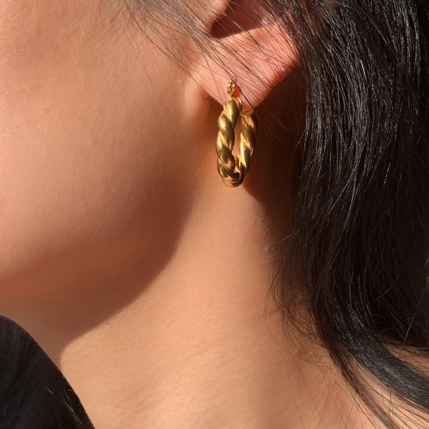 Kyrlune C-Hoop Earrings (7 Styles)