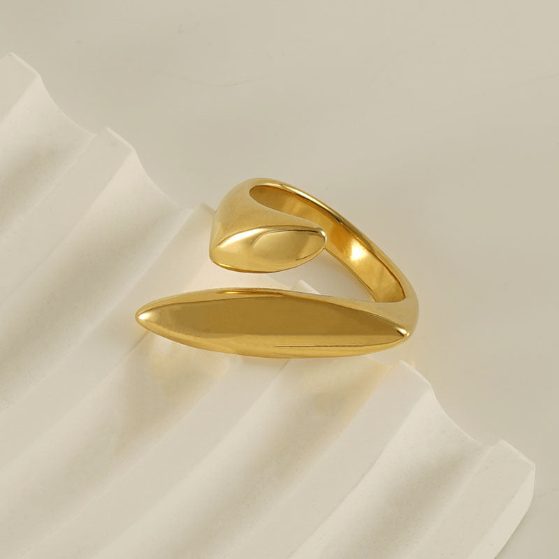 Kyrlune Gold Sculptural Leaf Ring - view 4