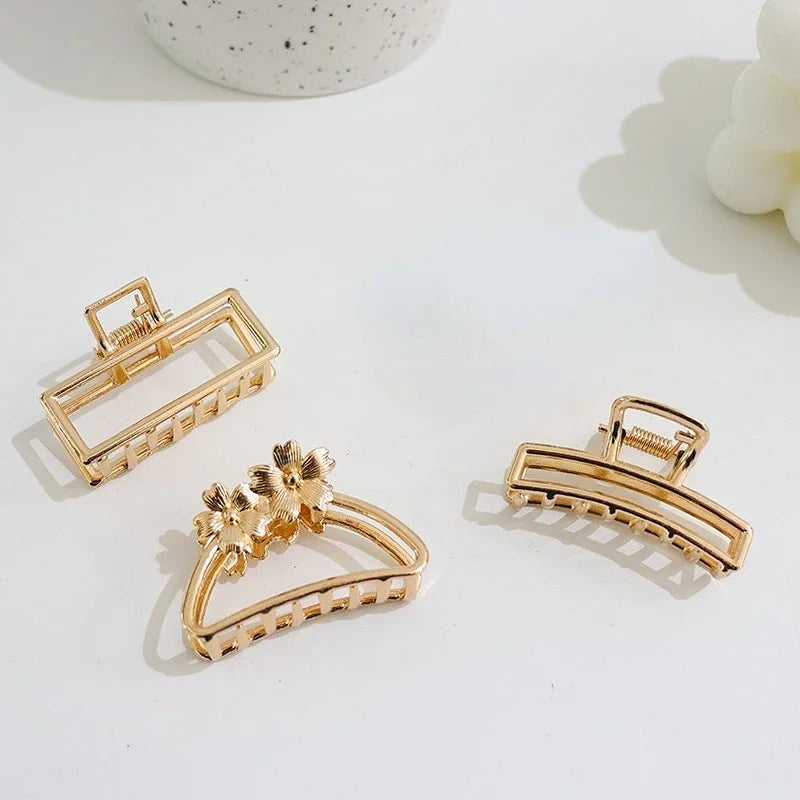 Kyrlune Gold Mini Claw Clip (12 Styles) - view 5