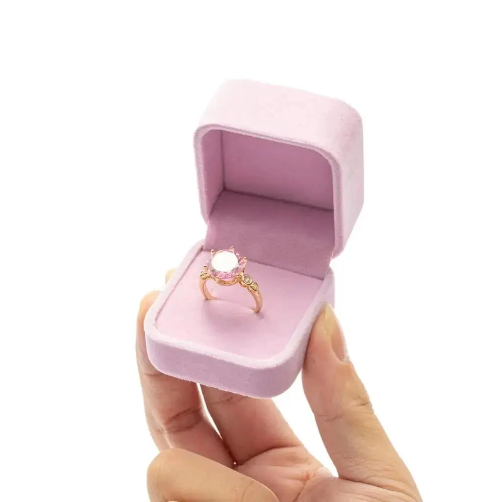 Kyrlune Velvet Gift Box - view 7