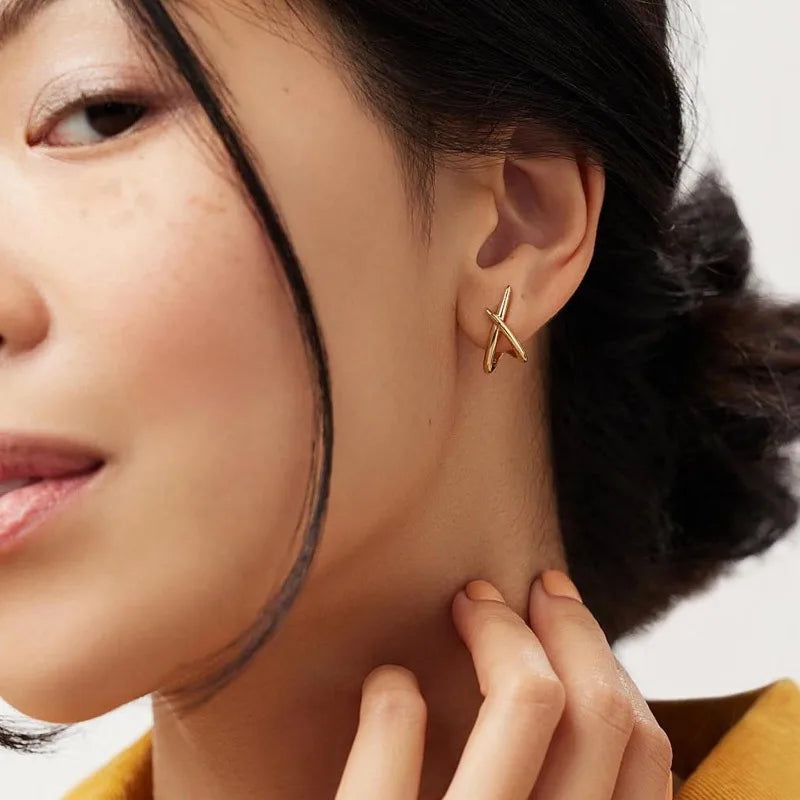 Kyrlune Gold Dainty Geometric Stud Earrings (2 Styles)