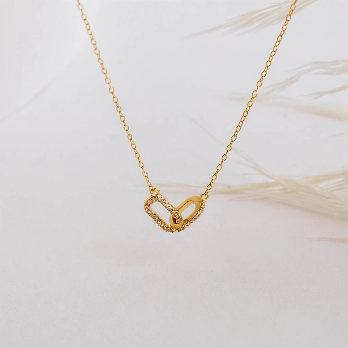 Kyrlune Rhinestone Double Circle Choker Necklace