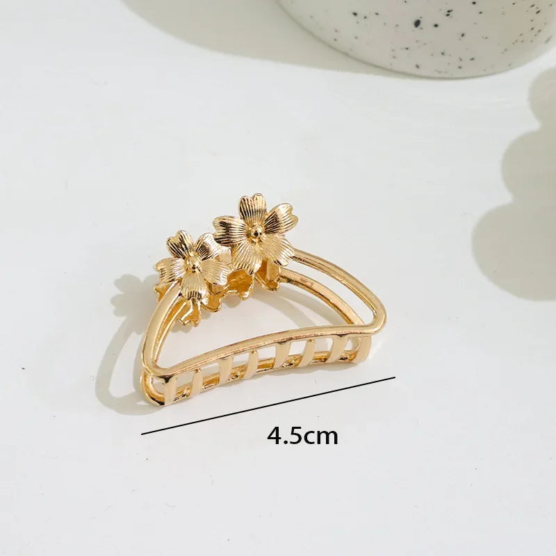 Kyrlune Gold Mini Claw Clip (12 Styles) - view 16